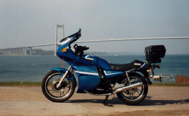 Her er en tekst der understtter billedet 